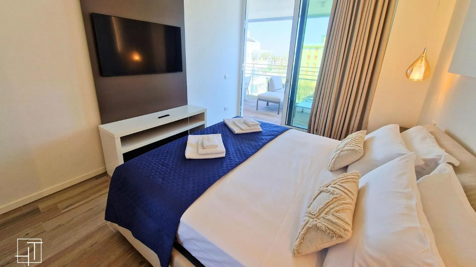 Ht - Luxury Apartment At Palm Beach Jesolo Itálie
