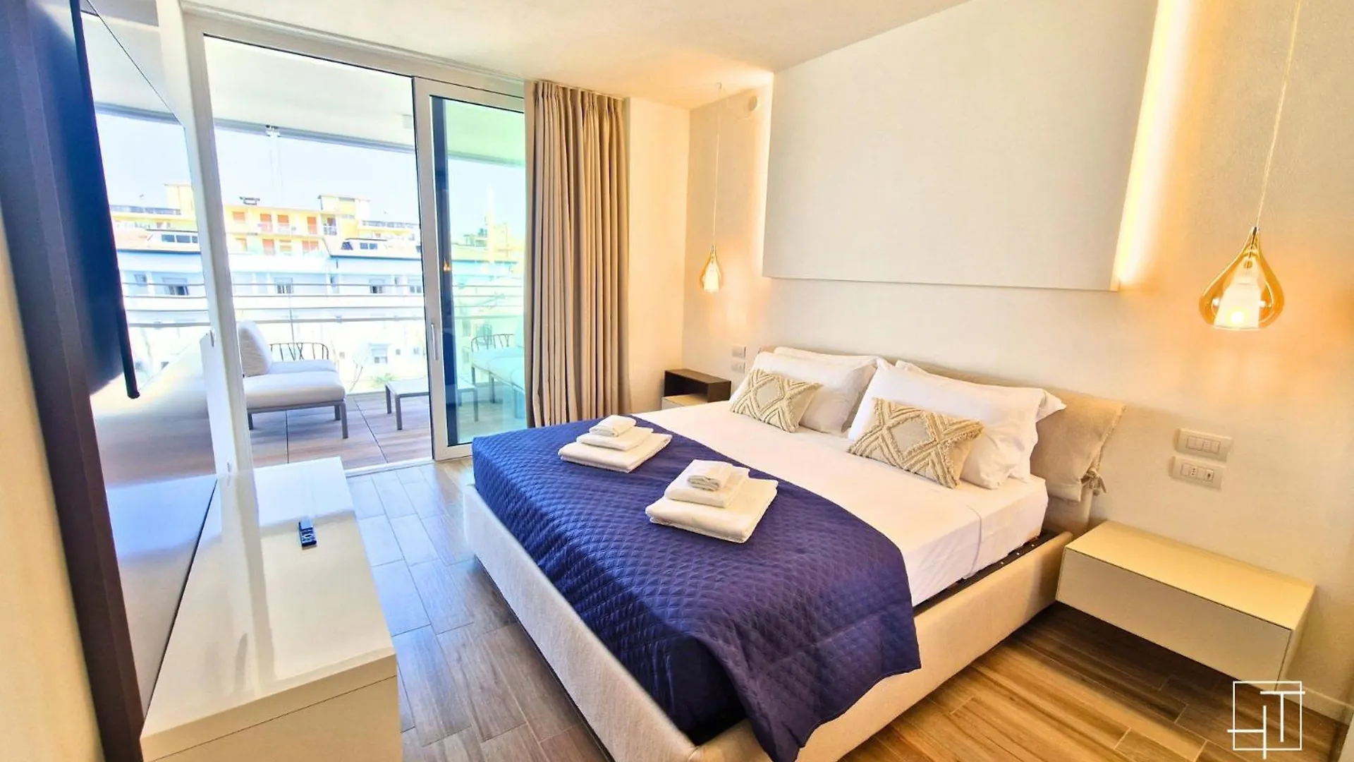 Ht - Luxury Apartment At Palm Beach Jesolo