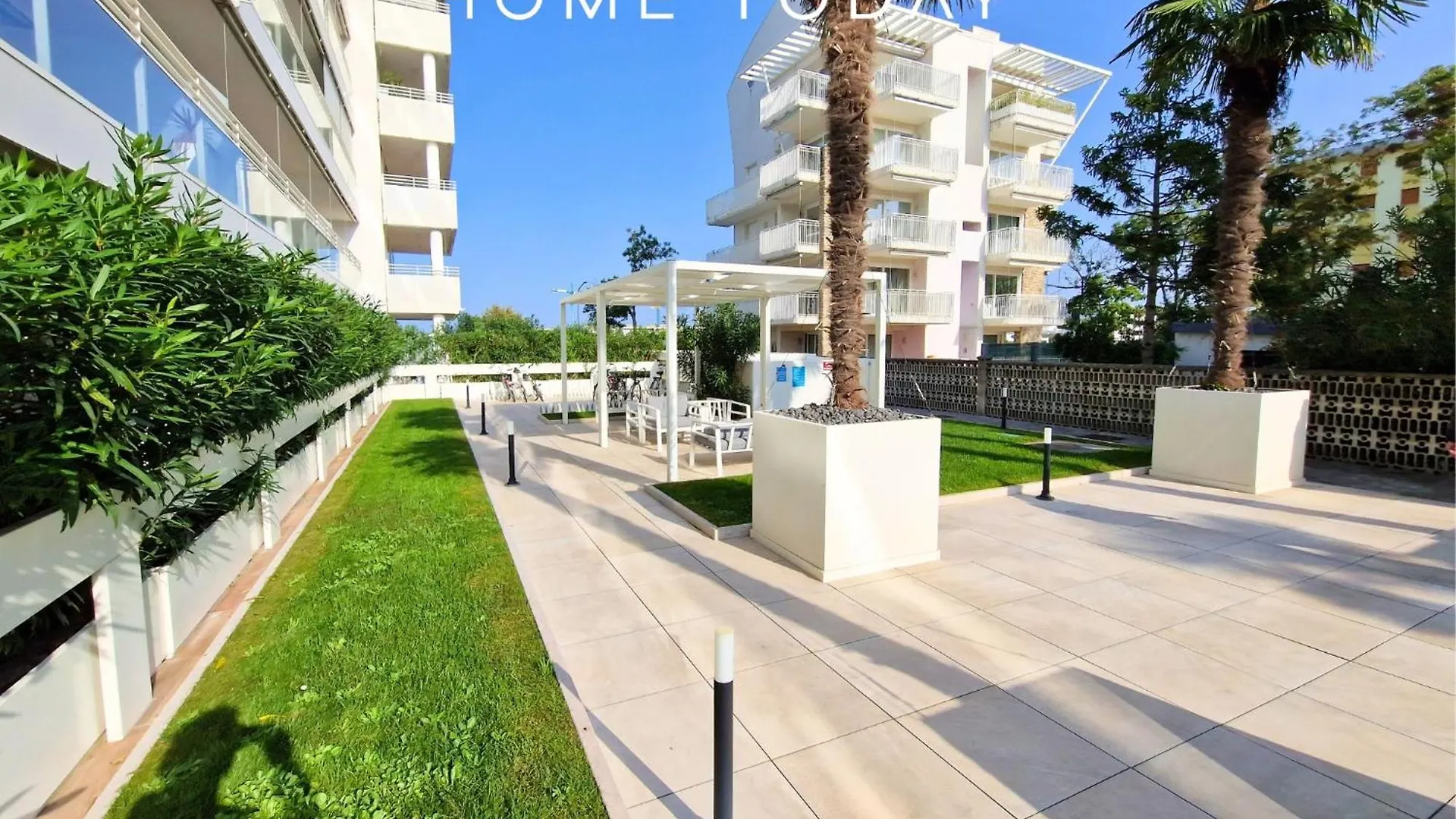 Ht - Luxury Apartment At Palm Beach Jesolo