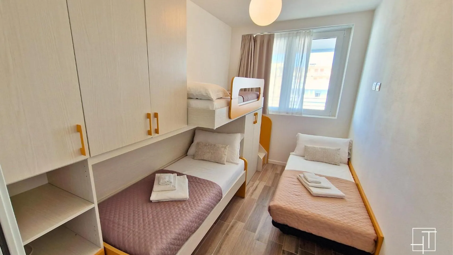 Ht - Luxury Apartment At Palm Beach Jesolo  Lido di Jesolo