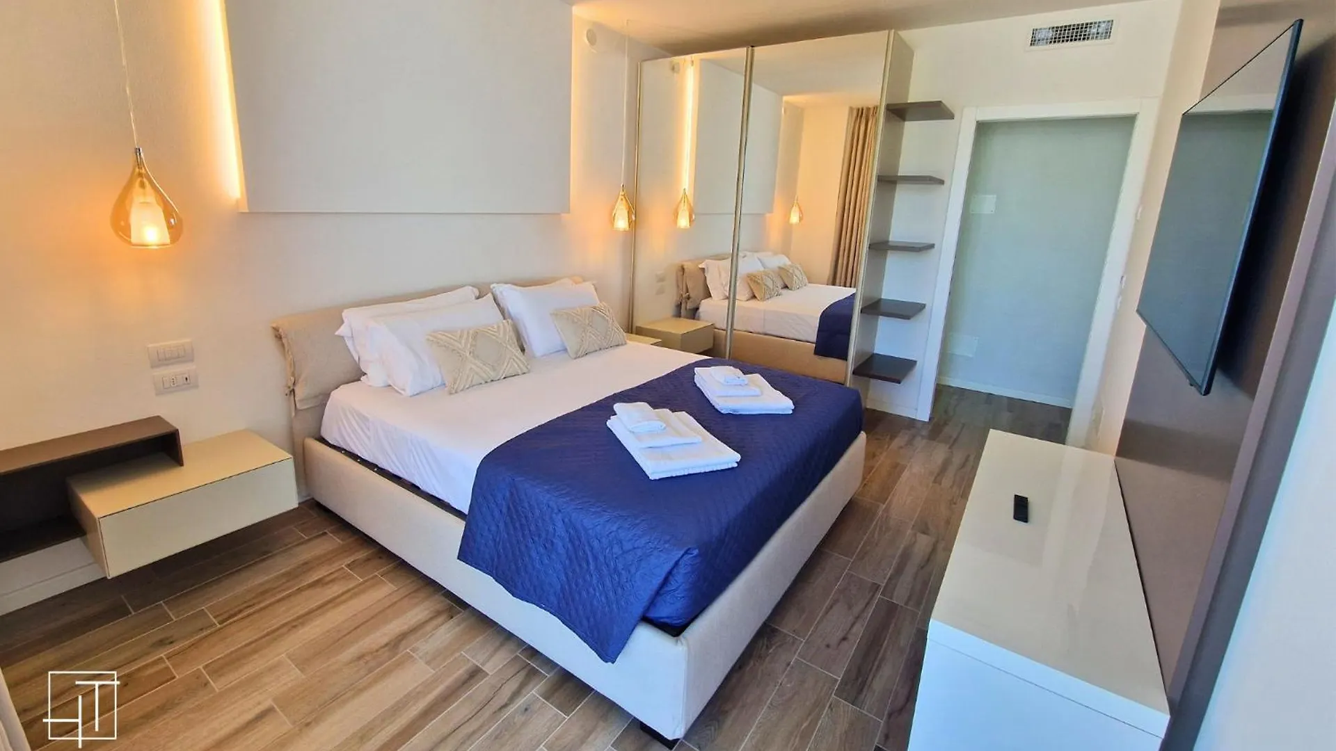 Ht - Luxury Apartment At Palm Beach Jesolo  Lido di Jesolo