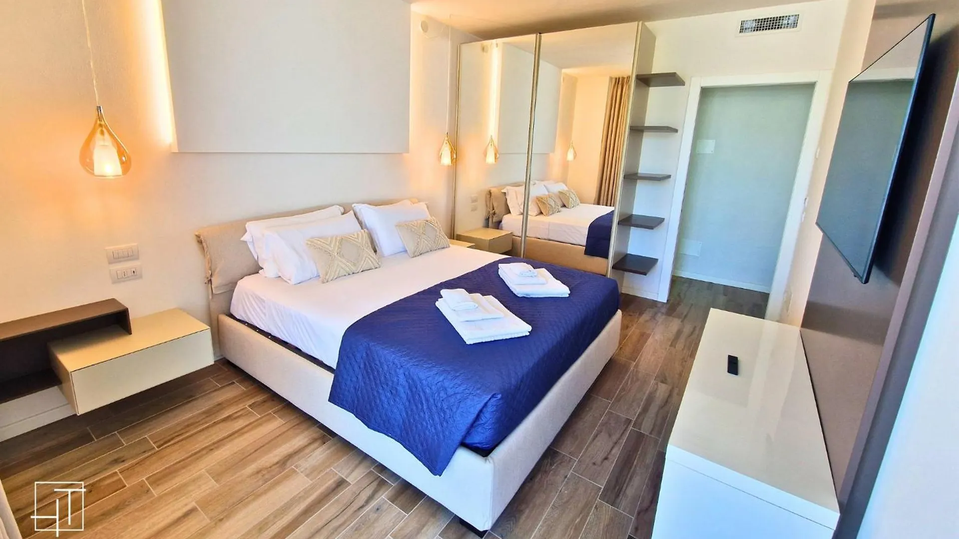 Ht - Luxury Apartment At Palm Beach Jesolo